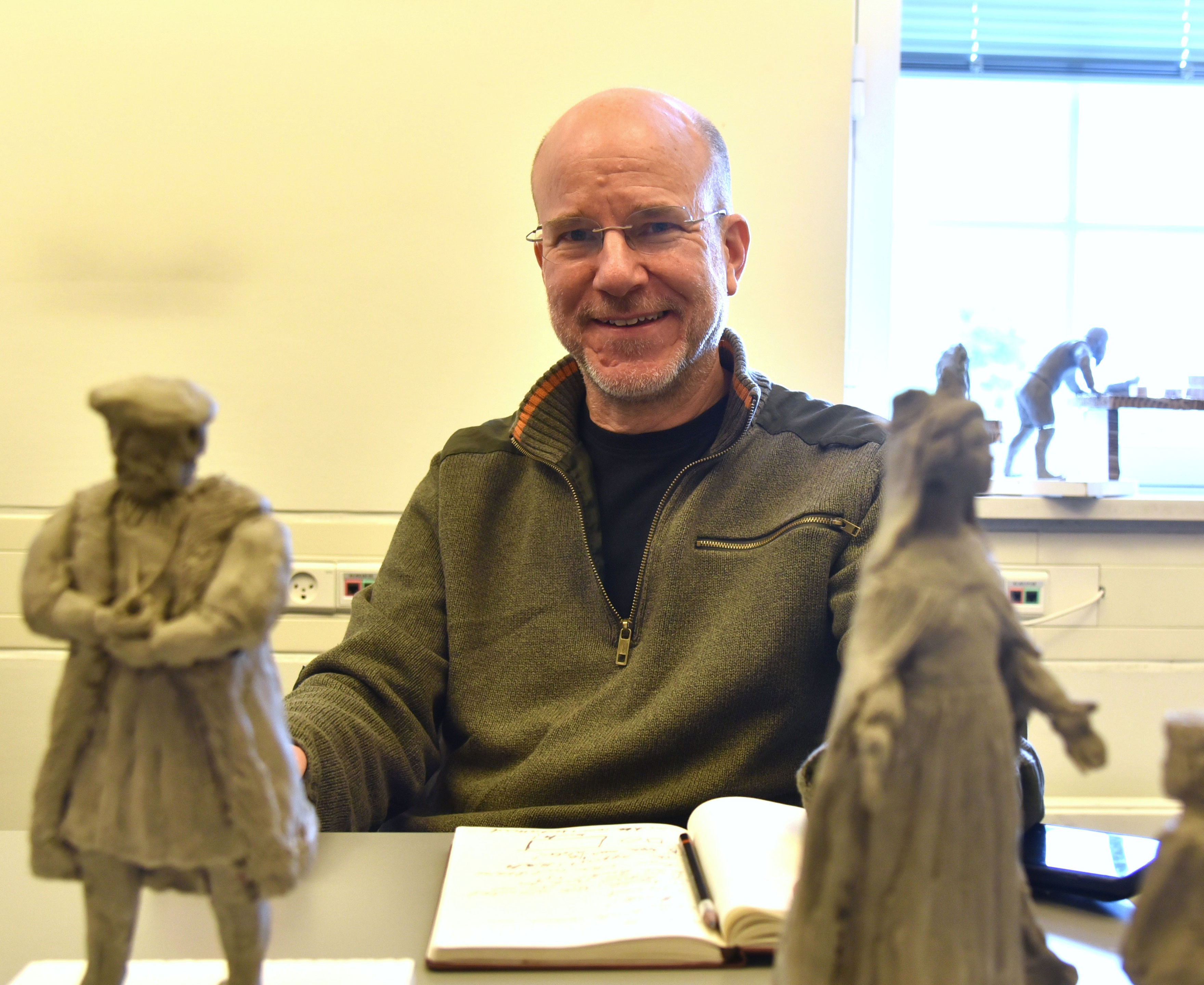 Svensk skulptør Oscar Nilsson