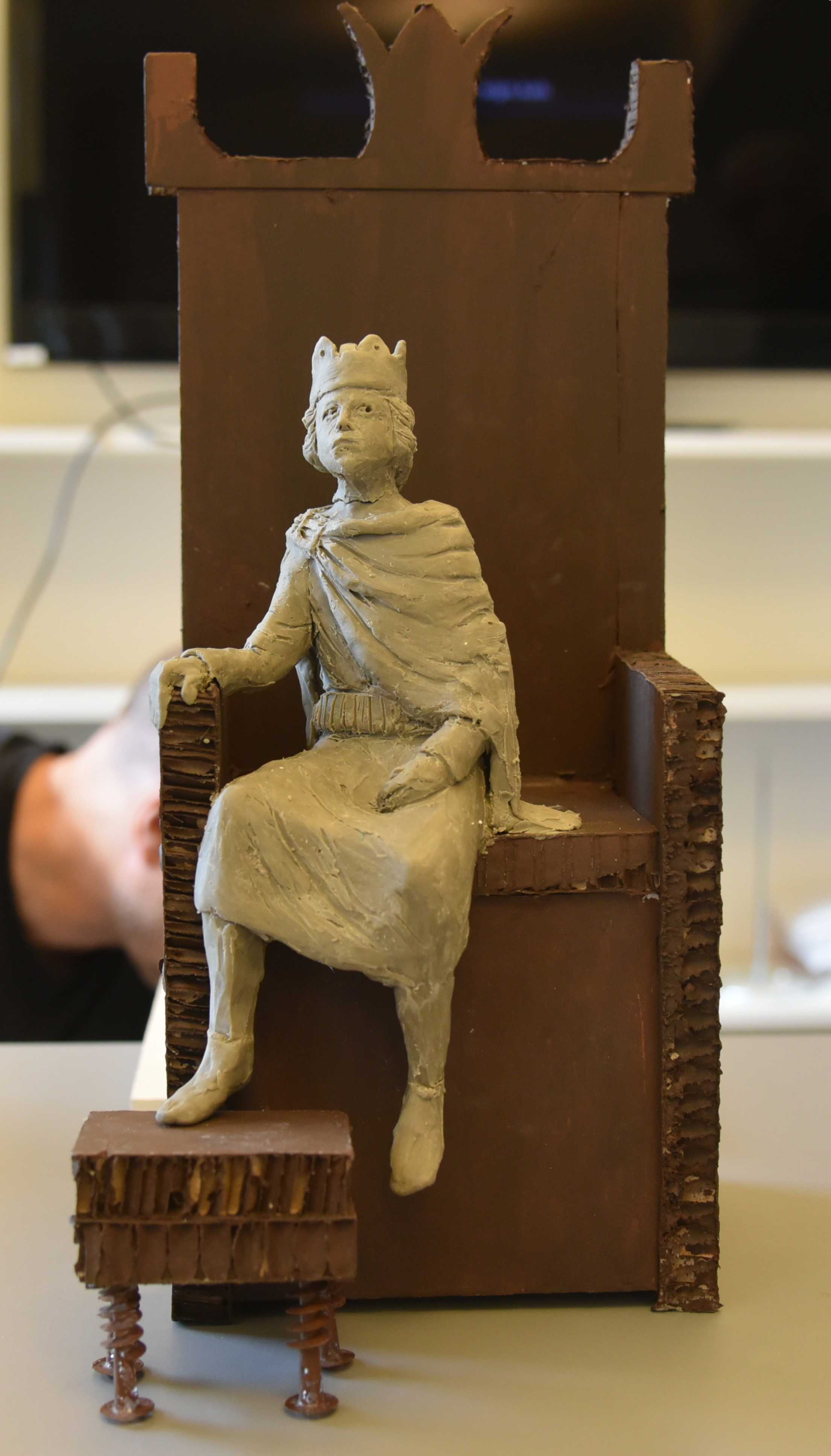 Erik Menved som lerfigur